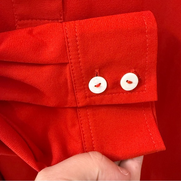 Tuckernuck Callahan Shirt Dress Red Crepe Swing Ruffle Hem Pockets Size Large - Picture 4 of 8